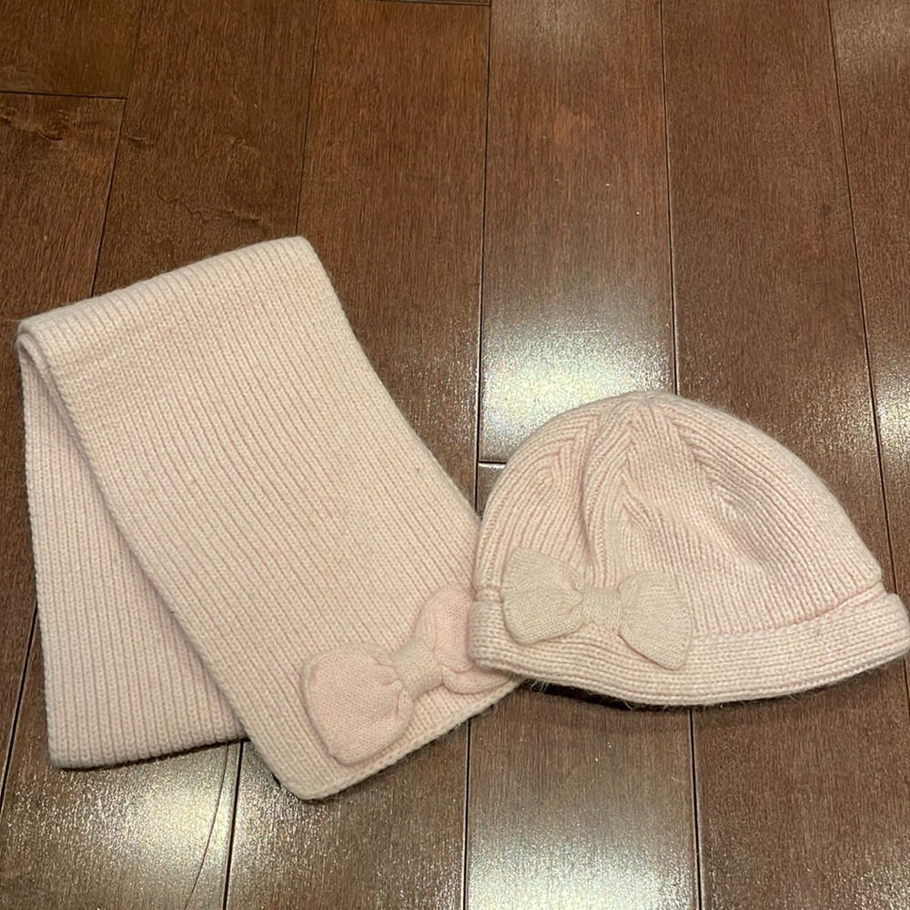 Okaidi Knit Hat and Scarf